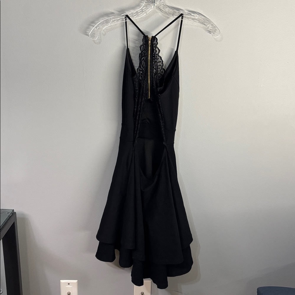 Windsor dress women’s size medium black lace sexy open back Witchy Fairy - Picture 3 of 15
